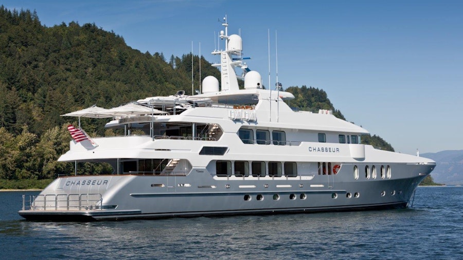CHASSEUR Yacht CHASSEUR Yacht